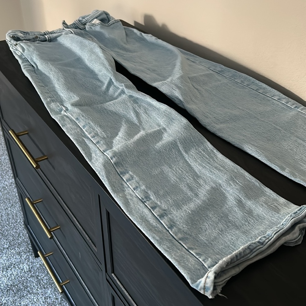 Abercrombie ‘90s relaxed Jean High Rise - Picture 3 of 5